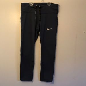 Nike Dri-fit cropped running pants